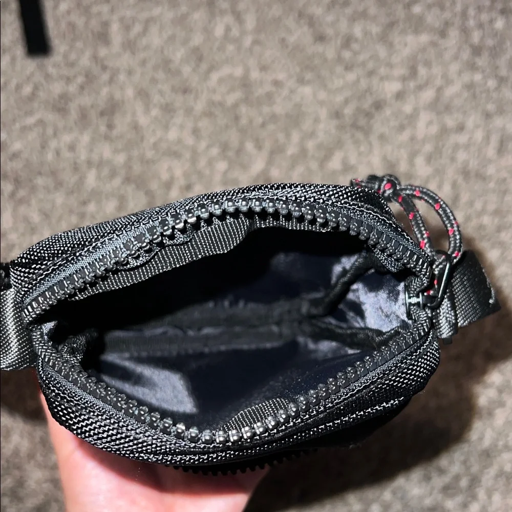 Jordan Compact Black Messenger Bag with Red Logo - Picture 5 of 5